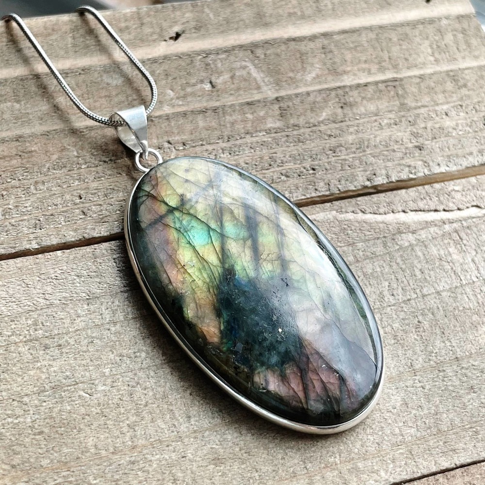 Labradorite Pendant Necklace in 925 Silver on 18" Silver Snake Chain #021